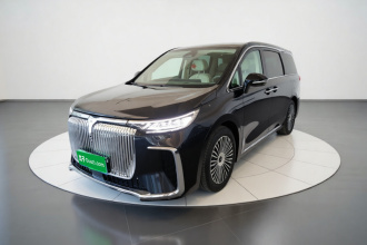 岚图汽车 岚图梦想家 2025款 PHEV 四驱旗舰鲲鹏版