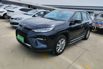 丰田 威兰达 2022款 2.0L CVT两驱豪华PLUS版