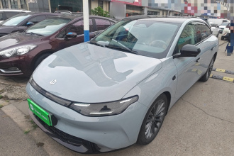 零跑汽车 零跑C01 2024款 纯电 525尊享版