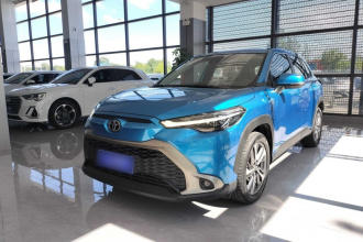 丰田 锋兰达 2022款 2.0L CVT豪华PLUS版