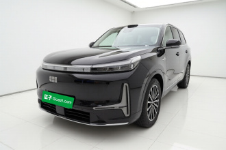 吉利银河 银河M9 2025款 230km 两驱探索版