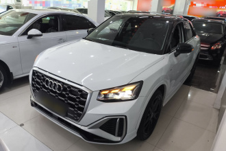 奥迪Q2L 2022款 35 TFSI 进取动感型