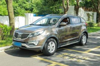 起亚 智跑 2014款 2.0L 手动两驱版GL