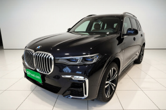 宝马X7 2022款 xDrive40i 尊享型M运动套装