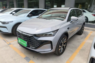 比亚迪 唐新能源 2025款 智驾版 DM-i 115KM 旗舰型