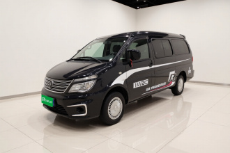 东风风行 菱智 2019款 M5L 1.6L 7座基本型 国VI