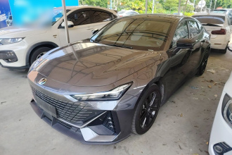 长安UNI-V 2022款 1.5T 尊贵型