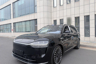 鸿蒙智行 问界M9 2025款 增程 Ultra版 52kWh 6座版 (192线激光雷达）