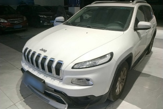 Jeep 自由光 2017款 2.0L 优越版