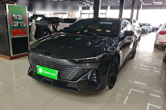 长安UNI-V 2022款 1.5T 尊贵型