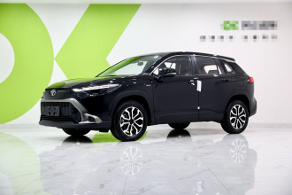 丰田 锋兰达 2024款 2.0L 智能电混双擎 豪华版