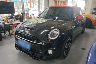 MINI 2019款 2.0T COOPER S 赛车手