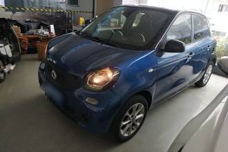 smart forfour 2018款 1.0L 52千瓦灵动版