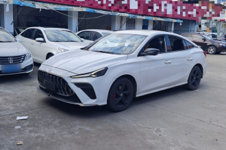 名爵 MG5天蝎座 2022款 1.5T Trophy运动豪享版