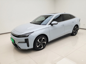 吉利银河 银河L6 2024款 125km PLUS 龙腾版