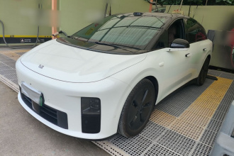 理想汽车 理想i6 2025款 两驱标准版