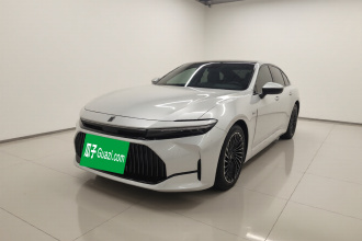 丰田 皇冠(进口) 2024款 2.5L 至尊版