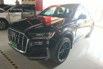奥迪Q7 2021款 55 TFSI quattro S line运动型