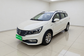 宝骏310W 2017款 1.5L 手动时尚型 国VI