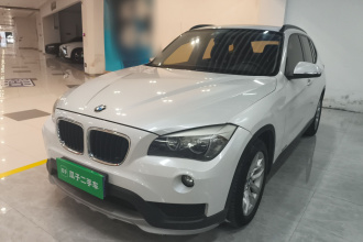 宝马X1 2015款 sDrive18i 时尚晋级版