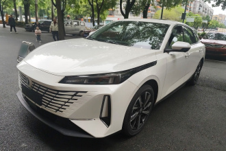 长安 逸动 2025款 蓝鲸 1.5T 500Bar尊贵型