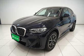 宝马X4 2022款 xDrive 25i M运动套装
