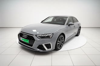 奥迪A4L 2020款 45 TFSI quattro 臻选动感型