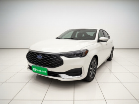 福特 福睿斯 2021款 1.5L 自动钻石版