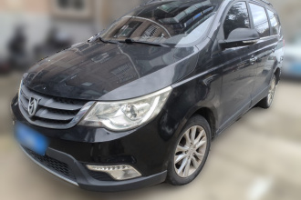宝骏730 2014款 1.5L 手动舒适型 7座