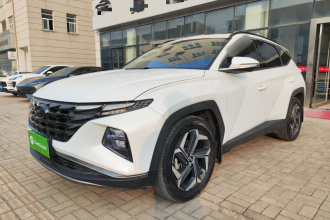 现代 2023款 途胜L 1.5T 自动两驱DLX豪华版