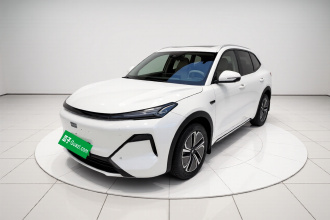 吉利银河 银河星舰7 EM-i 2025款 55km 探索版