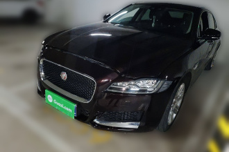 捷豹XFL 2018款 XFL 2.0T 250PS 豪华版