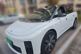 理想汽车 理想i6 2025款 四驱标准版