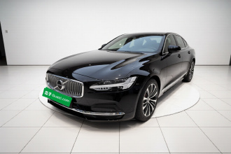 沃尔沃S90 2024款 B5 智逸豪华版