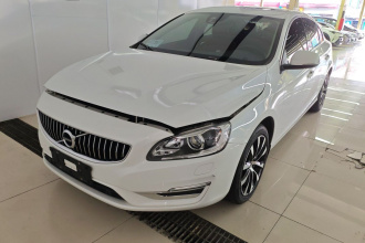 沃尔沃S60 2019款 S60L 改款 T5 智进进阶版