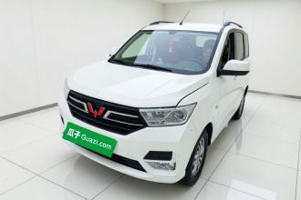 五菱汽车 五菱宏光 2021款 1.5L S标准型LAR