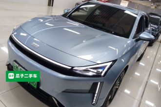 吉利银河 银河L6 2025款 EM-i 140km 星舰版