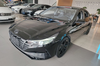 现代 伊兰特 2022款 1.5L CVT LUX黑骑士限量版