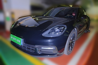 保时捷 2017款 Panamera 行政加长版 3.0T