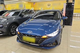 现代 伊兰特 2021款 1.5L CVT LUX尊贵版