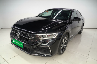 大众 帕萨特 2022款 330TSI 星空豪华版