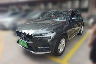 沃尔沃XC60 2022款 B5 四驱智逸豪华版