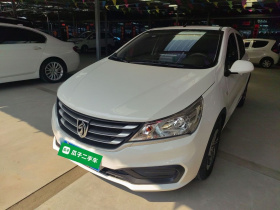宝骏310 2020款 1.2L 手动舒适型
