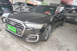 奥迪A6L 2022款 45 TFSI quattro 臻选动感型
