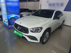 奔驰GLC轿跑 2021款 GLC 260 4MATIC 轿跑SUV