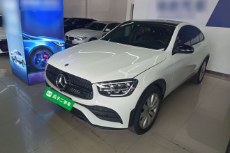 奔驰GLC轿跑 2021款 GLC 260 4MATIC 轿跑SUV