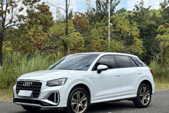 奥迪Q2L 2023款 35TFSI 时尚动感型