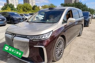 岚图汽车 岚图梦想家 2026款 PHEV 乾崑Ultra