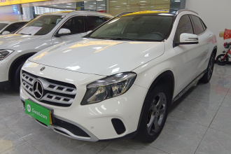 奔驰GLA 2018款 GLA 200 动感型