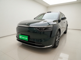 鸿蒙智行 问界M8 2025款 增程 Max+版 53.4kWh 6座版